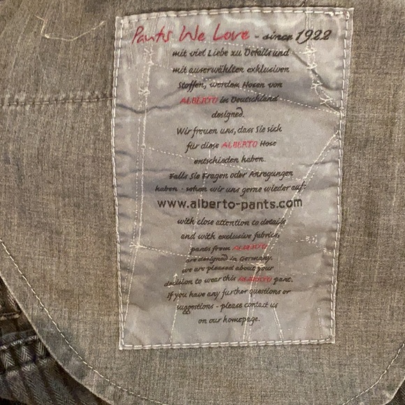 Modern fits - Picture 4 of 4